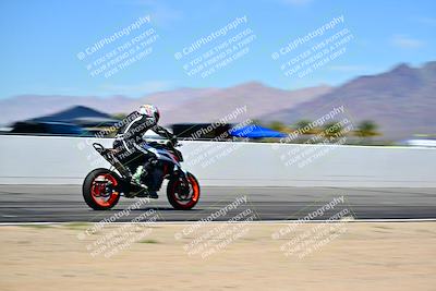 media/Mar-25-2024-Moto Forza (Mon) [[8d4319bd68]]/2-Advanced Group/Session 4 Front Straight Speed Pans/